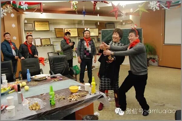 上海東蒙路橋機(jī)械有限公司-員工活動(dòng)---快樂(lè)，是一種向上的力量