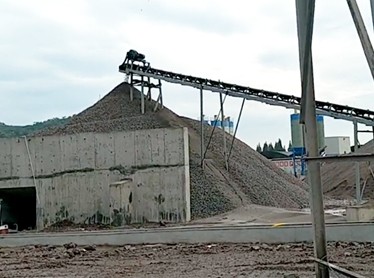 長(zhǎng)石制砂機(jī)/長(zhǎng)石制砂生產(chǎn)線(xiàn)/長(zhǎng)石制砂成套設(shè)備