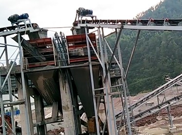 長(zhǎng)石制砂機(jī)/長(zhǎng)石制砂生產(chǎn)線(xiàn)/長(zhǎng)石制砂成套設(shè)備